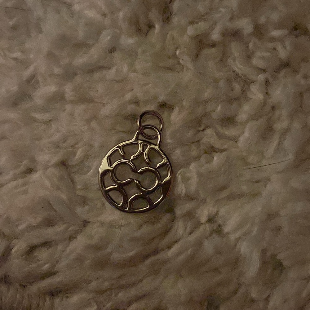 Coach CC charm - Picture 2 of 2